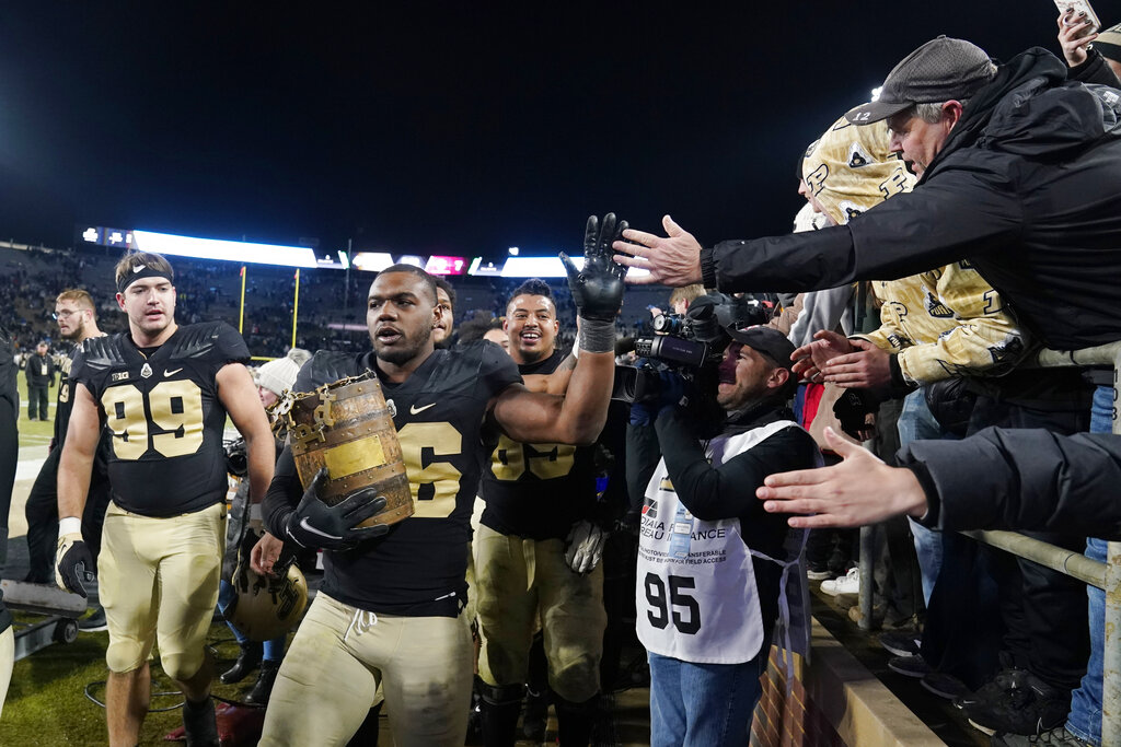Old Oaken Bucket Game 2022: Purdue vs Indiana Kickoff Time, TV Channel, Betting, Prediction & More for Rivalry Week