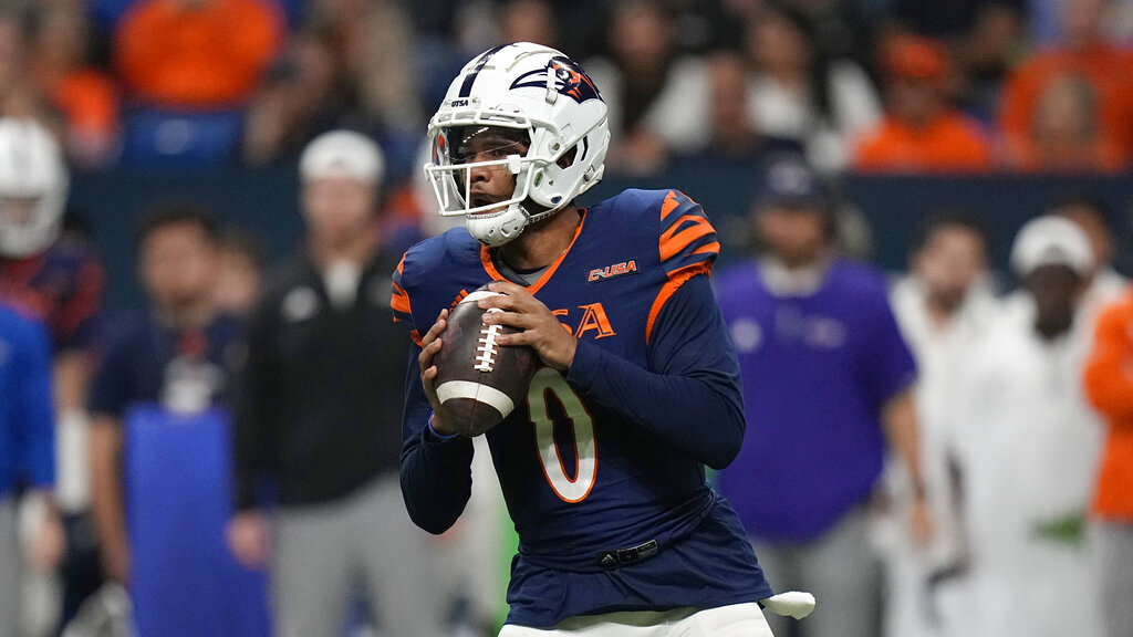 North Texas vs UTSA Prediction, Odds & Best Bet for Conference USA Championship (Roadrunners Win High-Scoring Game)