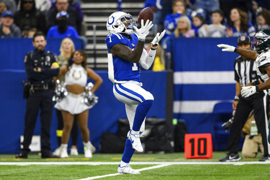 Week 12 Monday Night Football Fantasy Picks: Start 'Em, Sit 'Em for Steelers vs Colts (Fade Both QBs in Primetime)