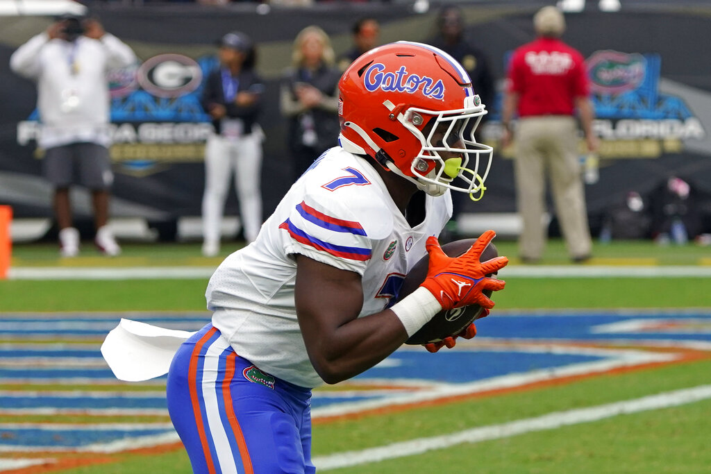 Florida vs Oregon State Prediction, Odds & Best Bet for 2022 Las Vegas Bowl (Beavers Finish Season on a High Note)