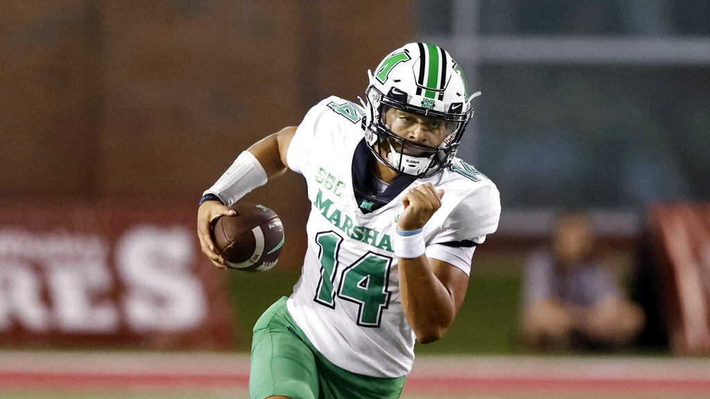 Marshall vs UConn Prediction, Odds & Best Bet for Myrtle Beach Bowl 2022 (Huskies Offense Can't Keep Up in Conway)