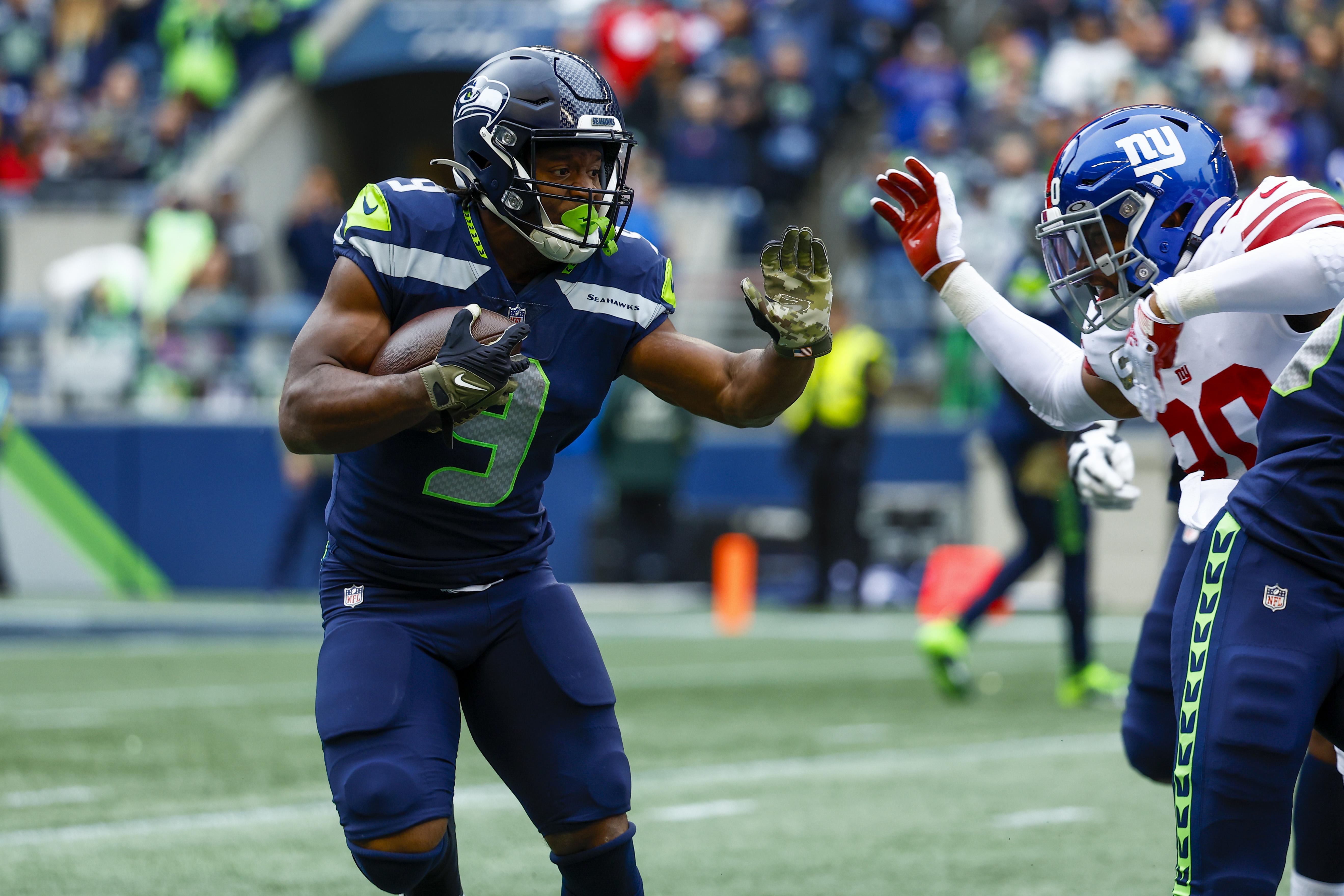 Kenneth Walker Likely Out vs. Panthers, Who Will Play RB For Seahawks?