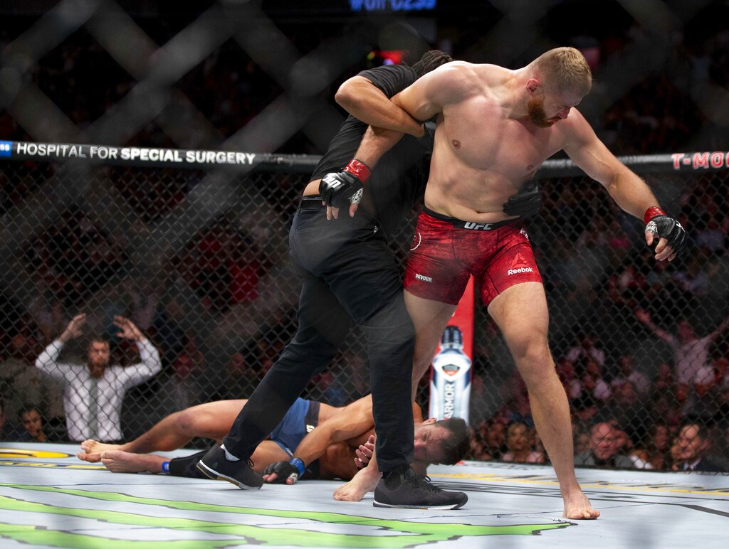 Jan Blachowicz vs Magomed Ankalaev Prediction, Odds & Best Bet for UFC 282 (Blachowicz Isn't Done Yet)