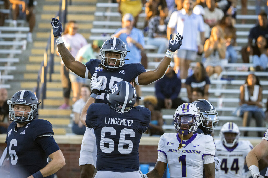 Georgia Southern vs Buffalo Prediction, Odds & Best Bet for 2022 Camellia Bowl (Jalen White Guides Eagles' Offense)