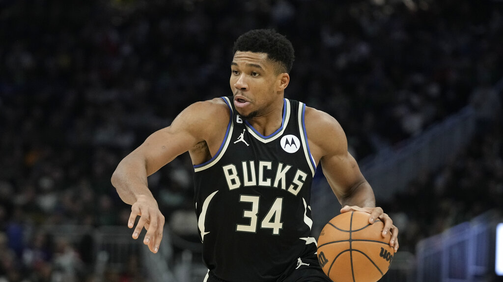 Bucks vs. Jazz Prediction, Odds & Best Bet for December 17 (Milwaukee Holds Off Utah)