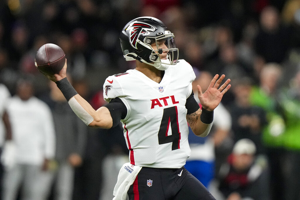 Full Falcons Schedule for 2023-24 NFL Season (Home/Away Games, Primetime  Matchups and Week 1 Opponent)