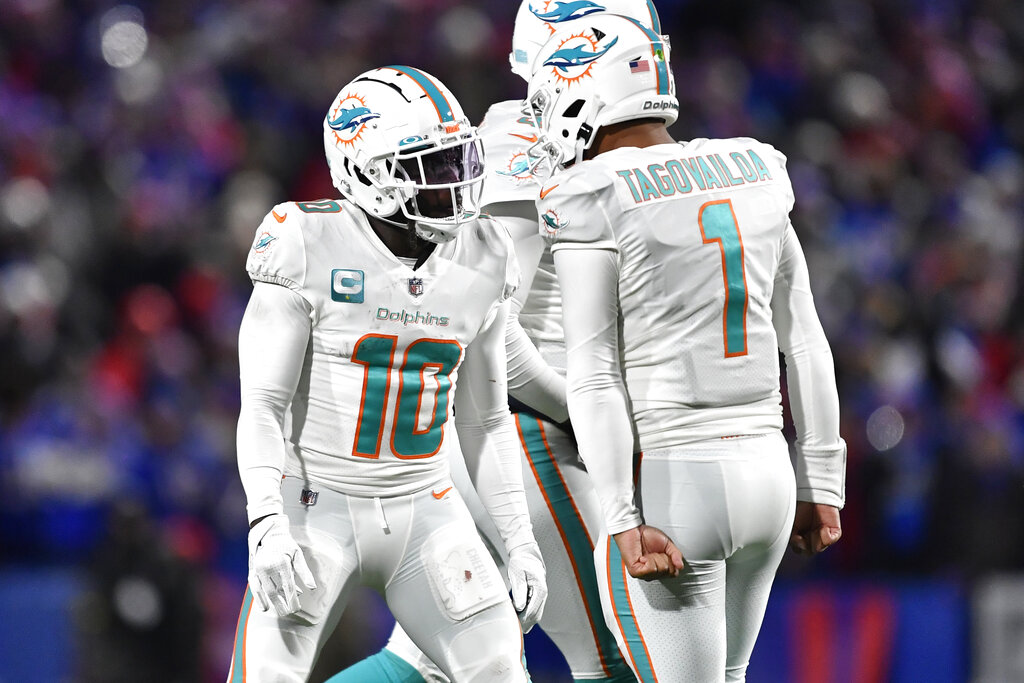 packers dolphins 2022