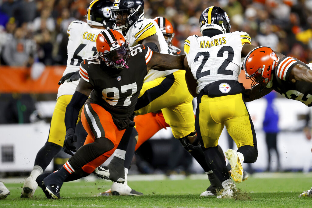 steelers browns matchup