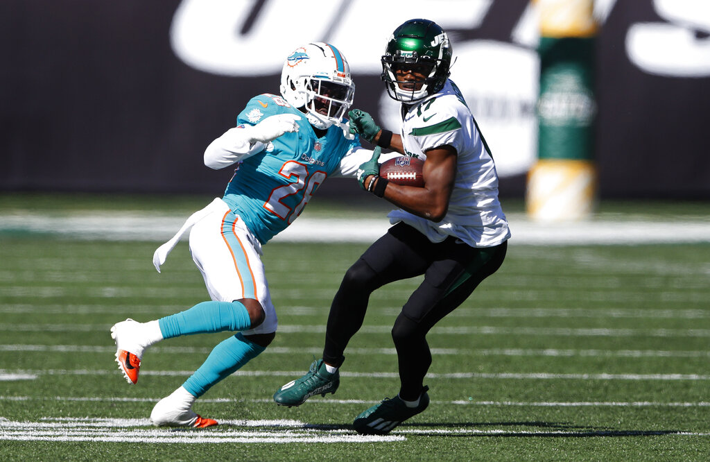 Dolphins vs. Bills odds, prediction, betting trends for NFL wild-card  playoff game