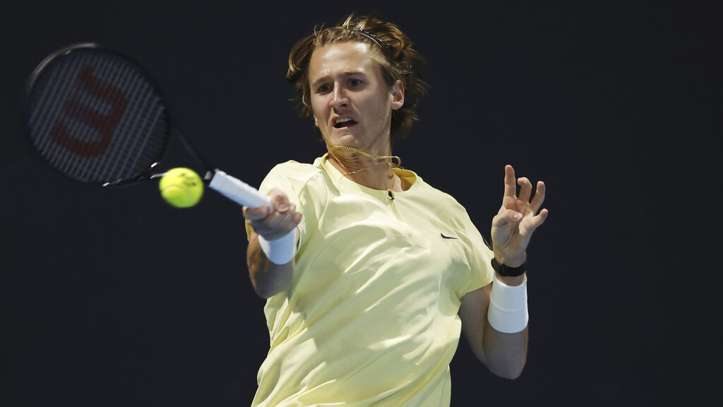 Hubert Hurkacz vs Sebastian Korda Odds, Prediction & Betting Trends for 2023 Australian Open Men's Round 4 Match
