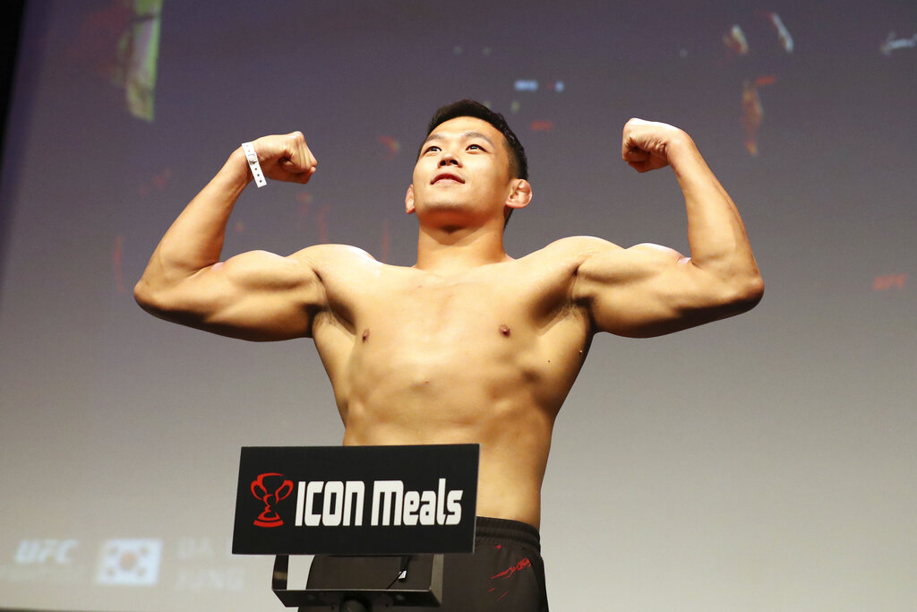 Da Un Jung vs Devin Clark Prediction, Odds & Best Bet for UFC Vegas 68 (Jung Finishes Clark Without Issue)