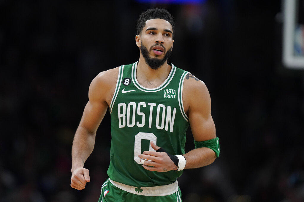 3 Best Prop Bets for Suns vs Celtics on Feb. 3 (Jayson Tatum Crashes the Boards)