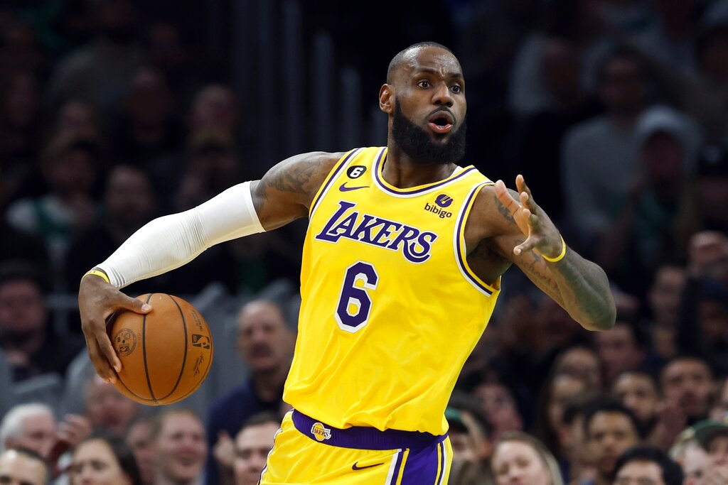 Is LeBron James Playing Tonight? (Latest Injury Updates and News for Lakers vs Thunder on Feb. 7)