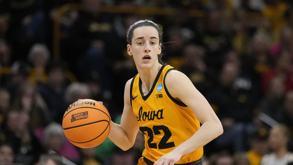 Iowa vs South Carolina Prediction, Odds & Best Bet for March 27 NCAA Women's Tournament Game (Expect Fireworks)