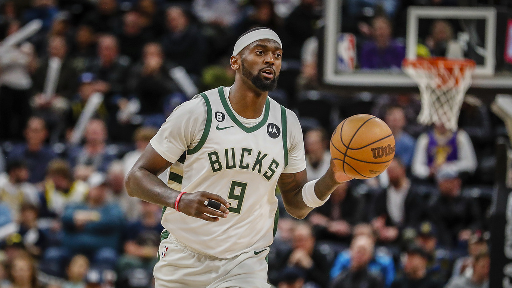 Pistons vs. Bucks Prediction, Odds & Best Bet for March 27 (Milwaukee Crushes Detroit on the Road)