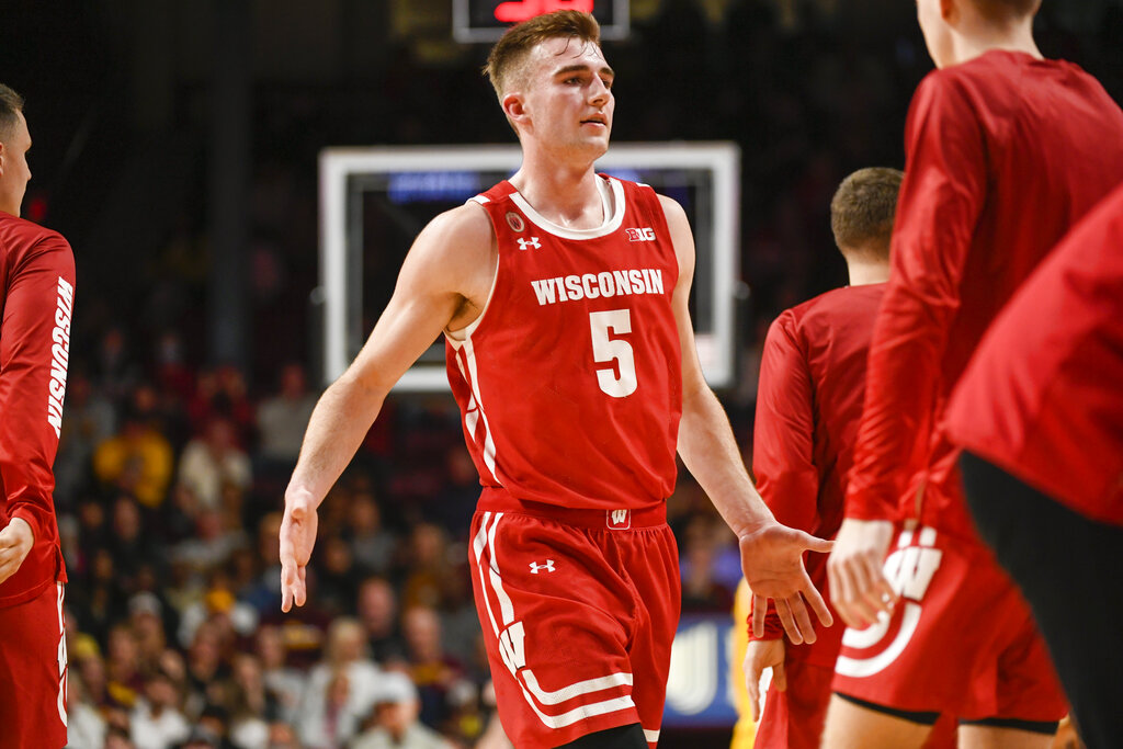 3 Best Prop Bets for Wisconsin vs North Texas NIT Game (Tyler Wahl Controls the Boards)