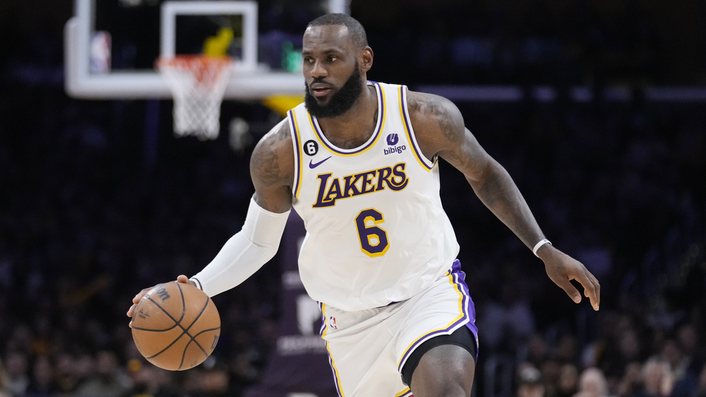 3 Best Prop Bets for Lakers vs Grizzlies Game 1 on April 16 (LeBron Lights it Up in Playoff Return)