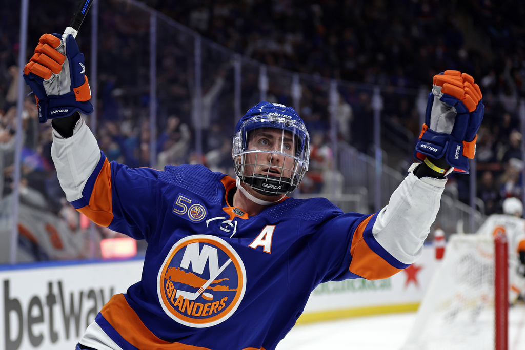 Islanders beat Hurricanes, RECAP