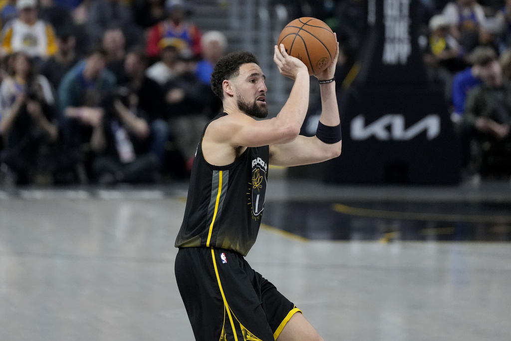 3 Best Prop Bets for Kings vs Warriors Game 3 on April 20 (Klay Thompson Stays Hot From Beyond the Arc)