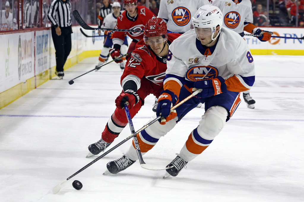 Hurricanes vs Islanders Prediction, Odds & Best Bet for NHL Playoffs Game 3 (Trust New York's Offense to Shine)