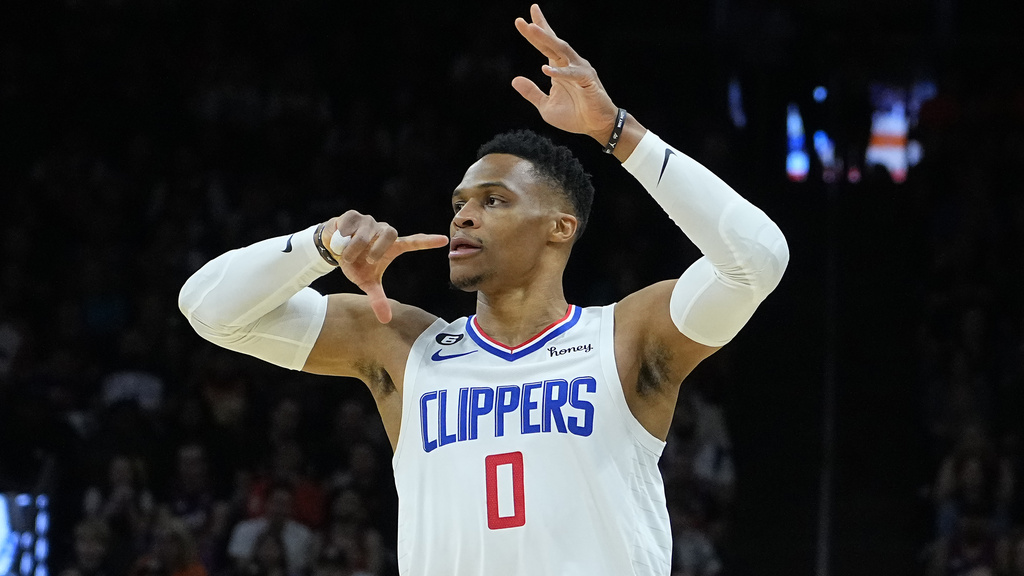3 Best Prop Bets for Suns vs Clippers Game 4 on April 22 (Russ Steps Up With Kawhi Out)