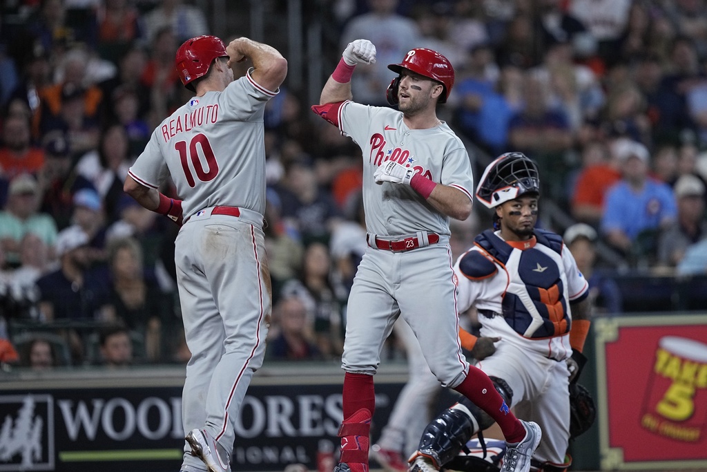 Phillies vs. Red Sox odds, tips and betting trends