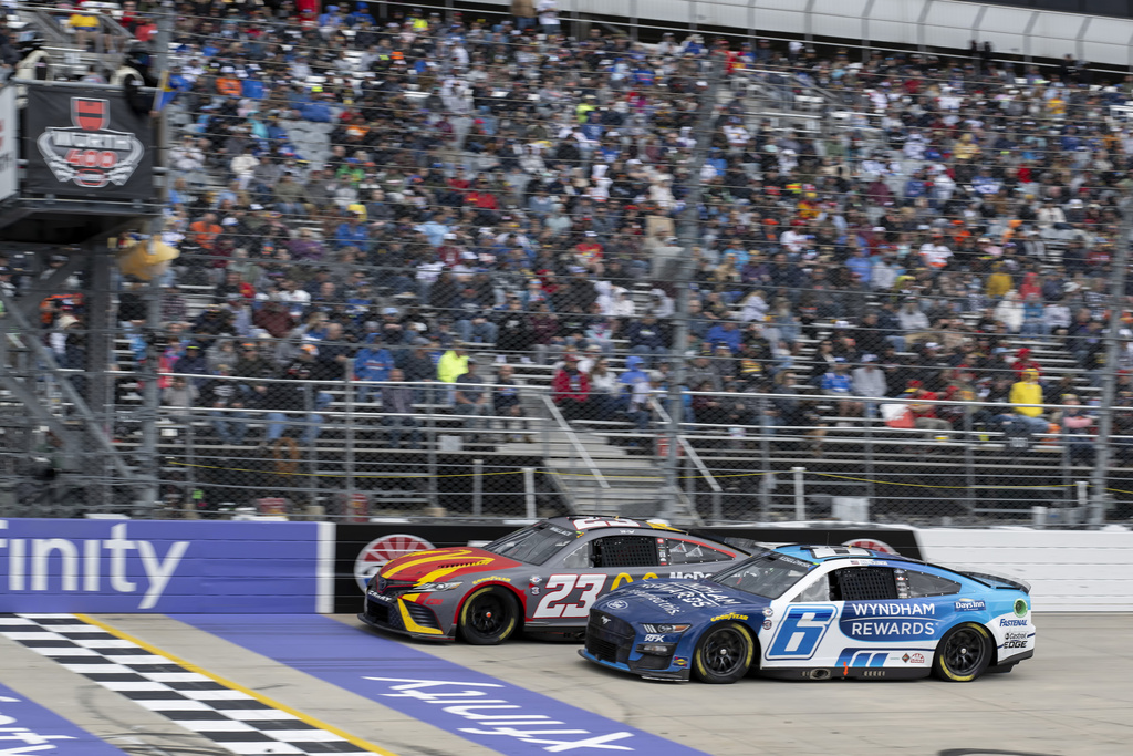 Goodyear 400 Odds, Prediction & Best Bet for 2023 NASCAR Cup Series Race (Denny Hamlin Stays Hot)