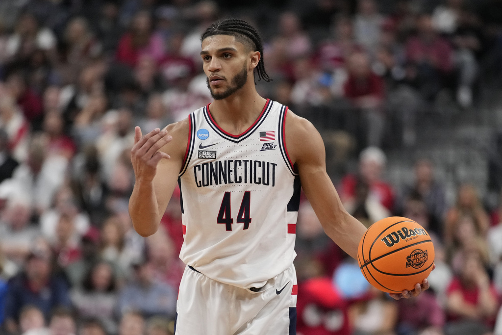 Andre Jackson Jr. 2023 NBA Draft Profile (Combine Results, Measurements and Scouting Report for UConn Playmaker)