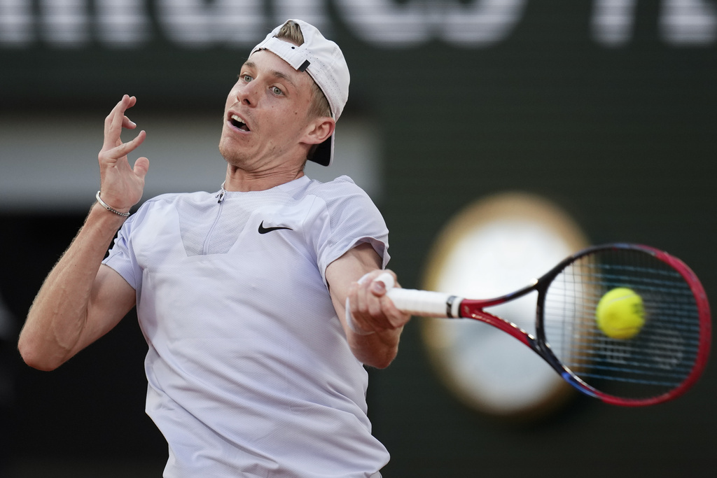 Denis Shapovalov Wimbledon 2023 Odds, History & Prediction (Don't Overlook Recent Decline on Grass Courts)