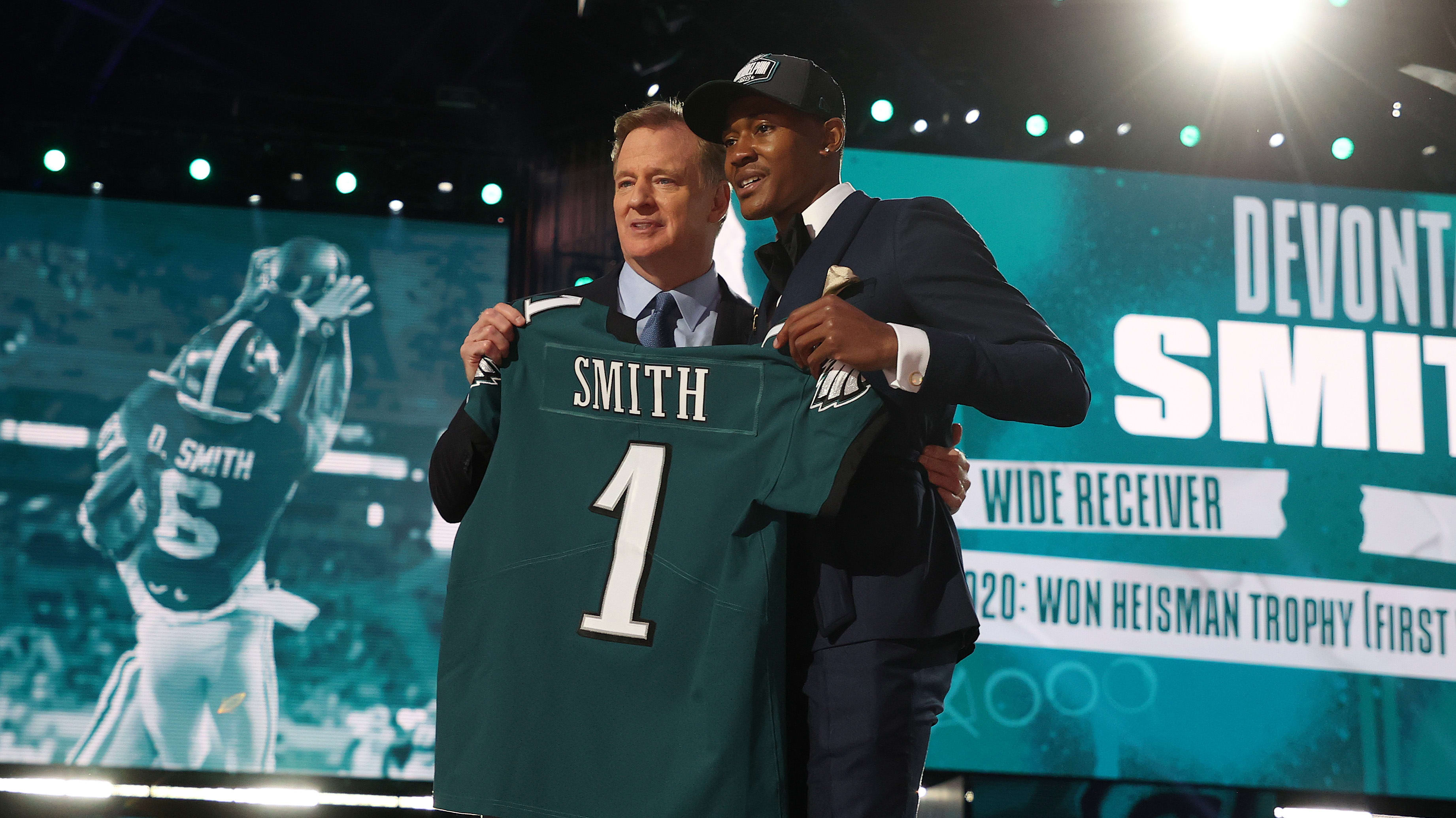 Eagles Fans Will Hate DeVonta Smith's Favorite NBA Team