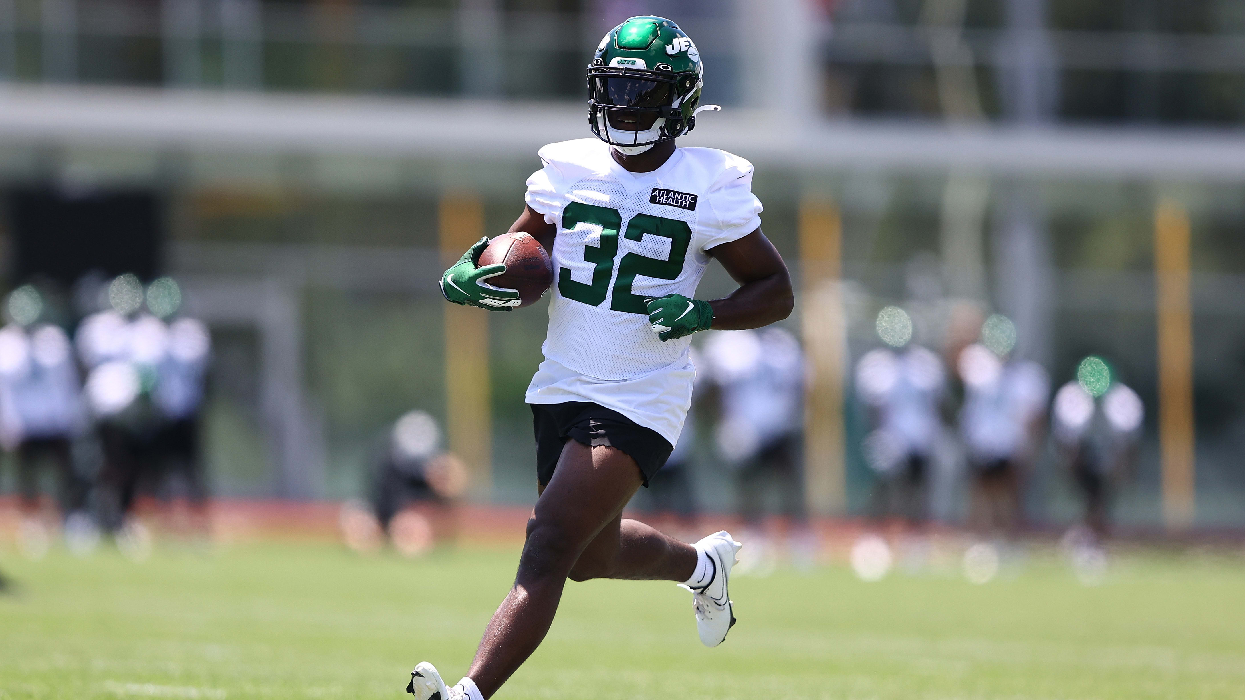 Michael Carter Fantasy Outlook Paints Him as a RB Sleeper Pick in 2021