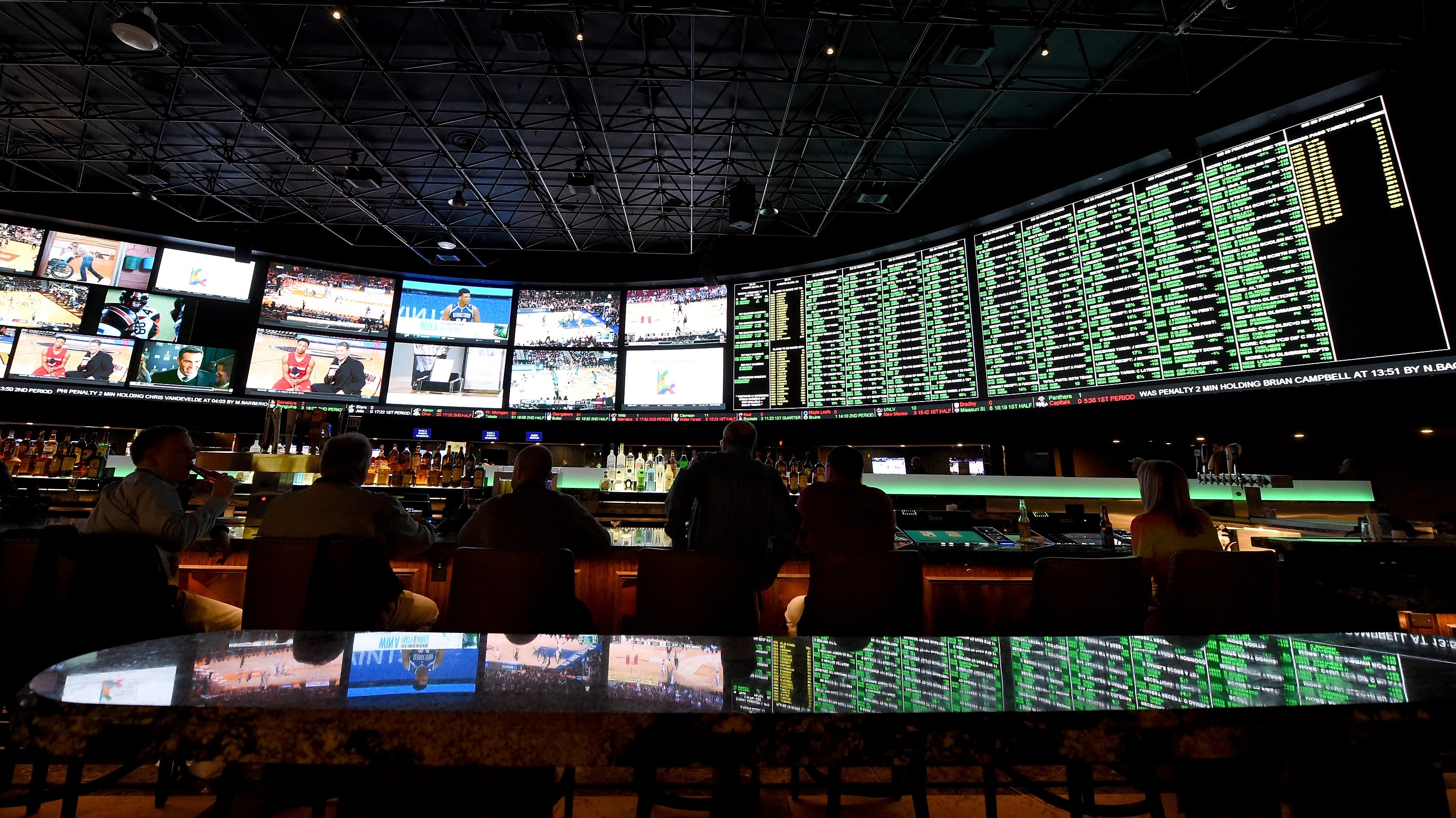 FanDuel Sportsbook Reveals Most-Bet Teams in Each Major Sport