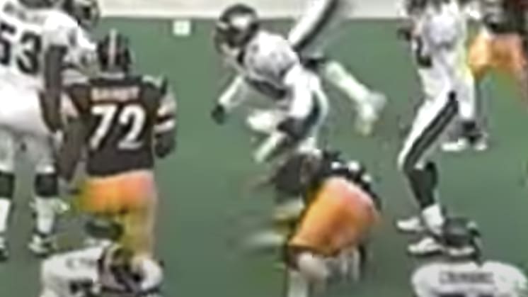 VIDEO: Remembering When Brian Dawkins Crushed Jerome Bettis With a Huge Hit