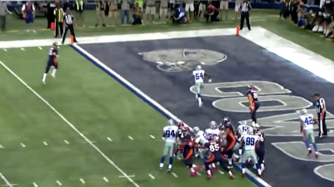 VIDEO: Remembering When Peyton Manning Embarrassed the Entire Cowboys Defense on This Perfect Trick Play TD Run
