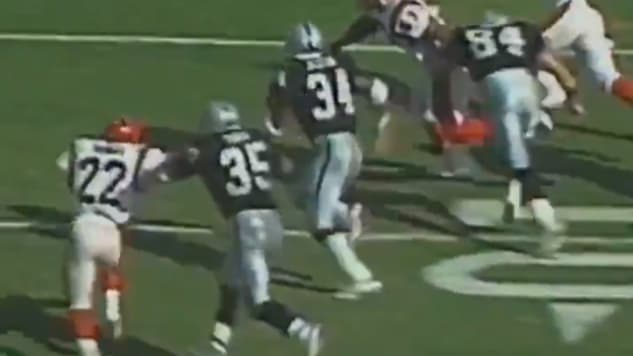 VIDEO: Remembering When Bo Jackson Ripped the Longest Run in Raiders History