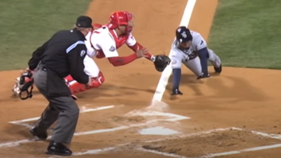 VIDEO: Remembering When Chase Utley Faked Out Jason Bartlett for a Home  Plate Tag to Help Win the 2008 World Series