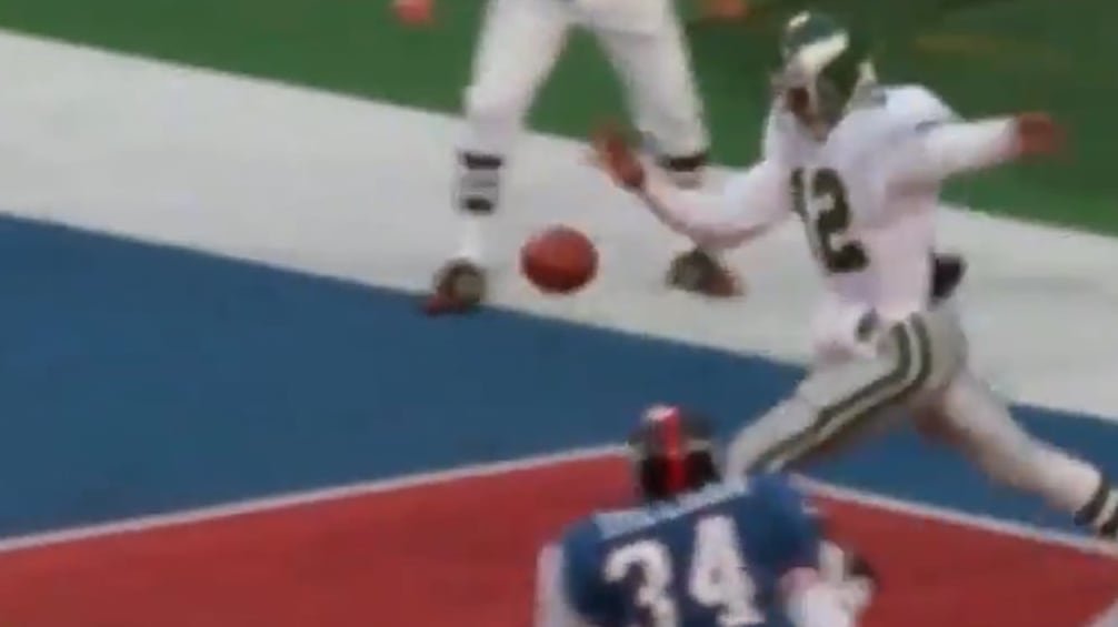 VIDEO: Remembering When Randall Cunningham Kicked the Longest Punt in Eagles History