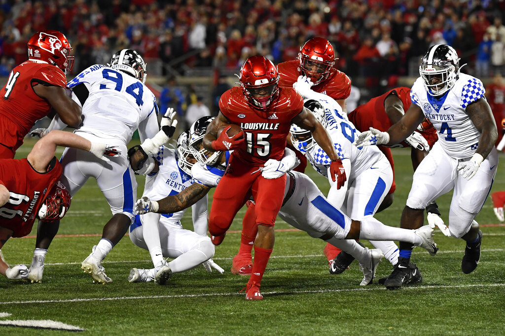 UCF vs Louisville Prediction, Odds, & Betting Trends for College Football Week 2 Game
